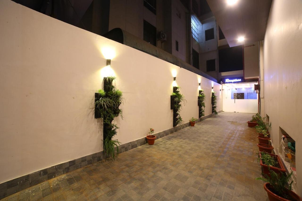 Oyo 16536 Hotel Vasko Jaipur Luaran gambar