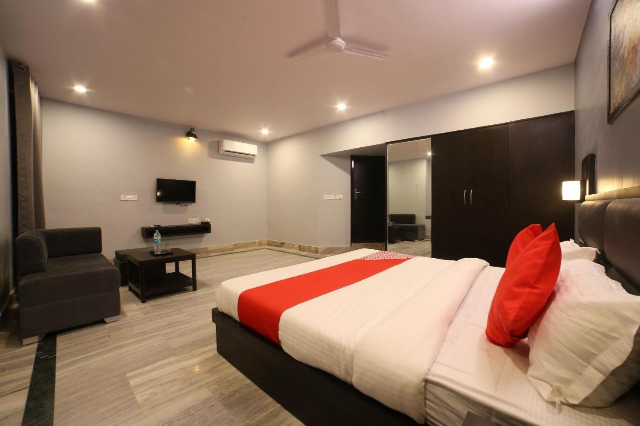 Oyo 16536 Hotel Vasko Jaipur Luaran gambar